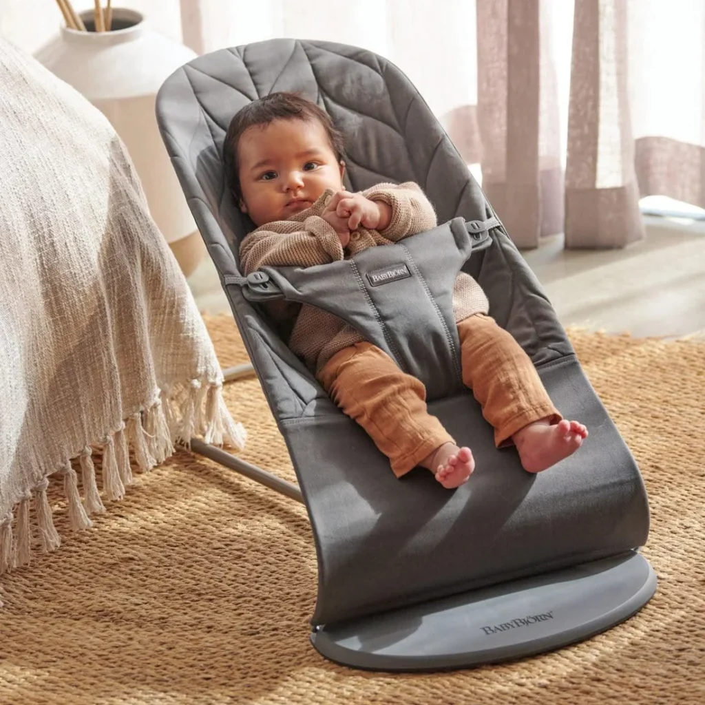BabyBjorn BLISS šūpuļkrēsls mazuļiem 0-13kg krāsa ANTHRACITE, COTTON Petal Quilt