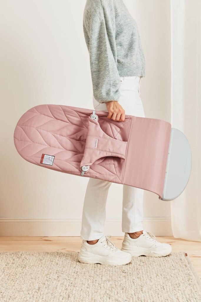 BabyBjorn BLISS šūpuļkrēsls mazuļiem 0-13kg krāsa DUSTY PINK, COTTON Petal Quilt