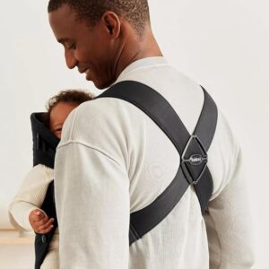 BabyBjorn MINI egosoma mazuļiem 0-12mēn. krāsa Black Woven