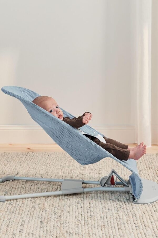 Autokreslini.lv | Babysitter Balance Soft šūpuļkrēsls mazuļiem krāsa SKY BLUE/WHITE MESH bilde #9