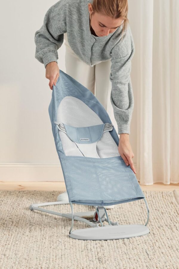 Autokreslini.lv | Babysitter Balance Soft šūpuļkrēsls mazuļiem krāsa SKY BLUE/WHITE MESH bilde #19