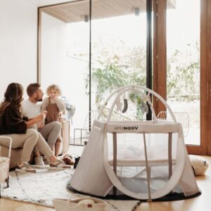 AeroMoov Travel Cot ceļojumu gultiņa