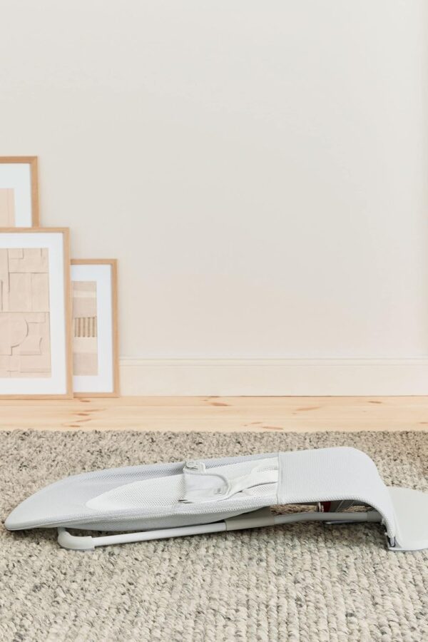 Autokreslini.lv | Babysitter Balance Soft šūpuļkrēsls mazuļiem krāsa Silver/White, MESH bilde #15