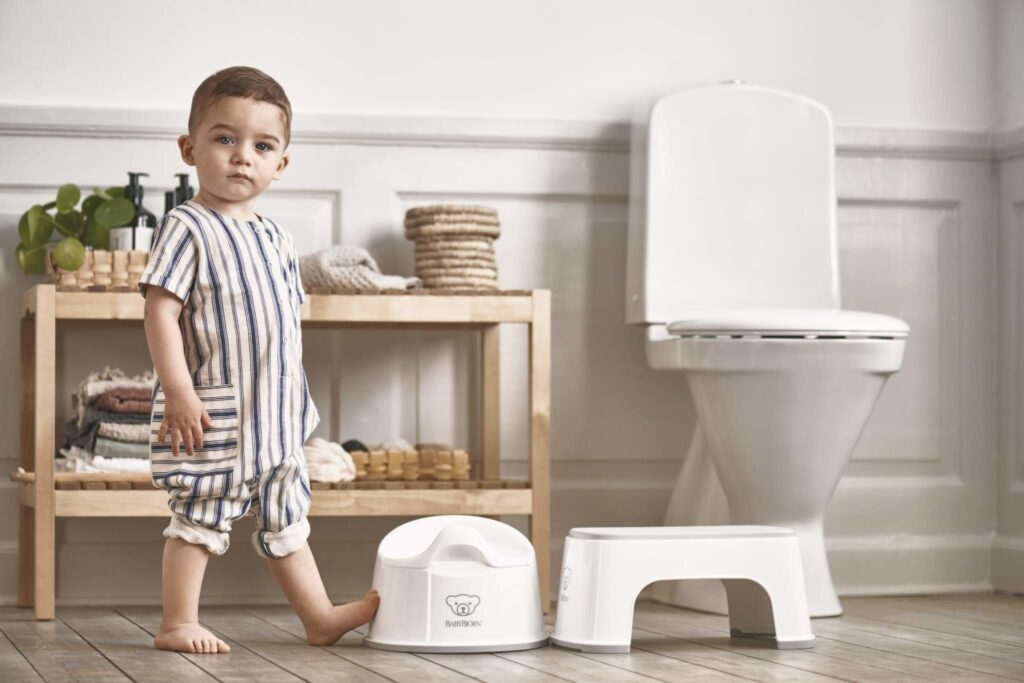 BabyBjorn Safe Step pakāpiens bērniem krāsa White/Grey