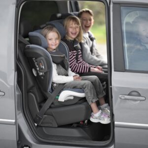 BeSafe Izi Flex Fix 2 autokrēsliņš 100-150cm krāsa Fresh Black Cab