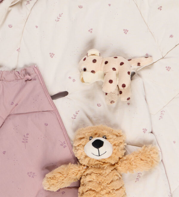 Autokreslini.lv | Sky Light pagarināms vasaras guļammaiss krāsa Soft Grape Heather bilde #9
