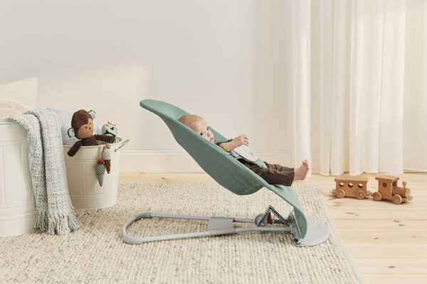 Autokreslini.lv | Babysitter Balance Soft šūpuļkrēsls mazuļiem krāsa Light Sage/Grey, Woven Jersey bilde #7
