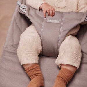 BabyBjorn BLISS šūpuļkrēsls mazuļiem 0-13kg krāsa SAND GREY, COTTON Petal Quilt
