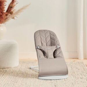 BabyBjorn BLISS šūpuļkrēsls mazuļiem 0-13kg krāsa SAND GREY, COTTON Petal Quilt