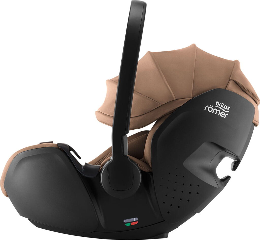 Britax Romer Baby Safe PRO autokrēsliņš 40-85cm krāsa Warm Caramel/ LUX