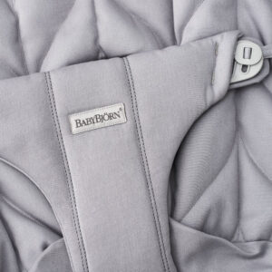 BabyBjorn Bouncer BLISS sēžamās daļas pārvalks krāsa Light Grey, Wowen Petal quilt