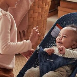 BabyBjorn BLISS šūpuļkrēsls mazuļiem 0-13kg krāsa Navy Blue