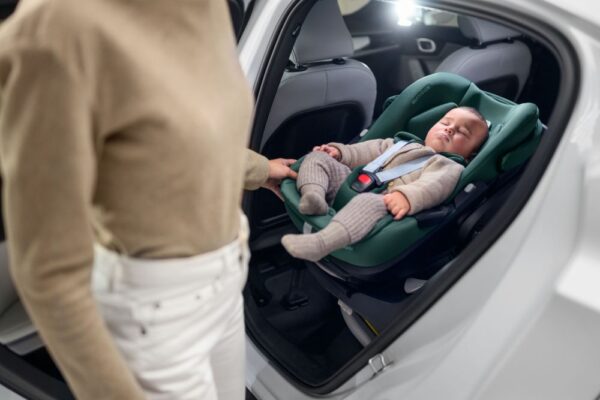 Autokreslini.lv | FamilyFix 360 PRO Isofix bāze bilde #21