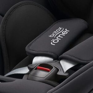 Britax Romer Dualfix M Plus autokrēsliņš bērniem 61-105cm