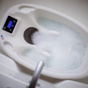 Baby Patent Aqua Scale mazuļu vanniņa