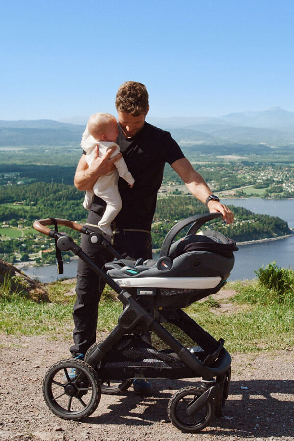 Autokreslini.lv | GO Beyond autokrēsliņš 40-87cm krāsa Black Soft Breeze bilde #33