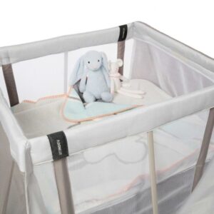 AeroMoov Travel Cot ceļojumu gultiņa