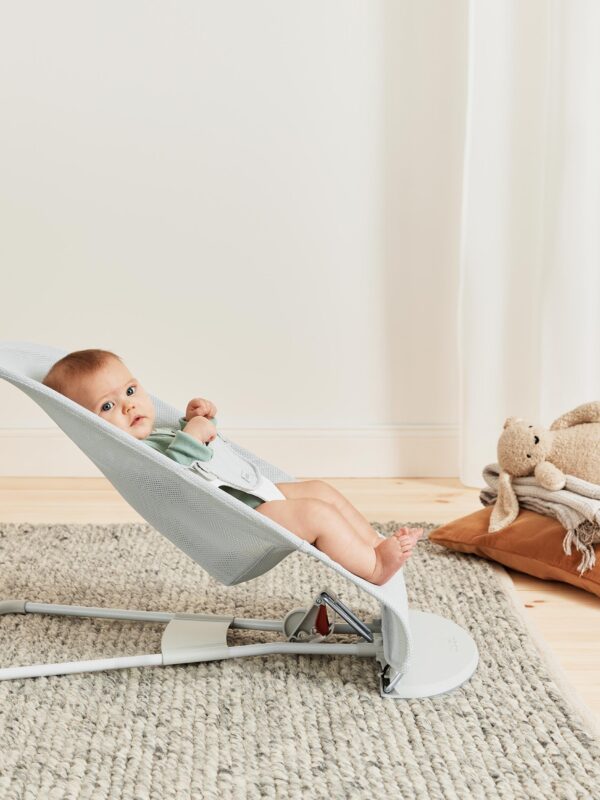 Autokreslini.lv | Babysitter Balance Soft šūpuļkrēsls mazuļiem krāsa Silver/White, MESH bilde #9