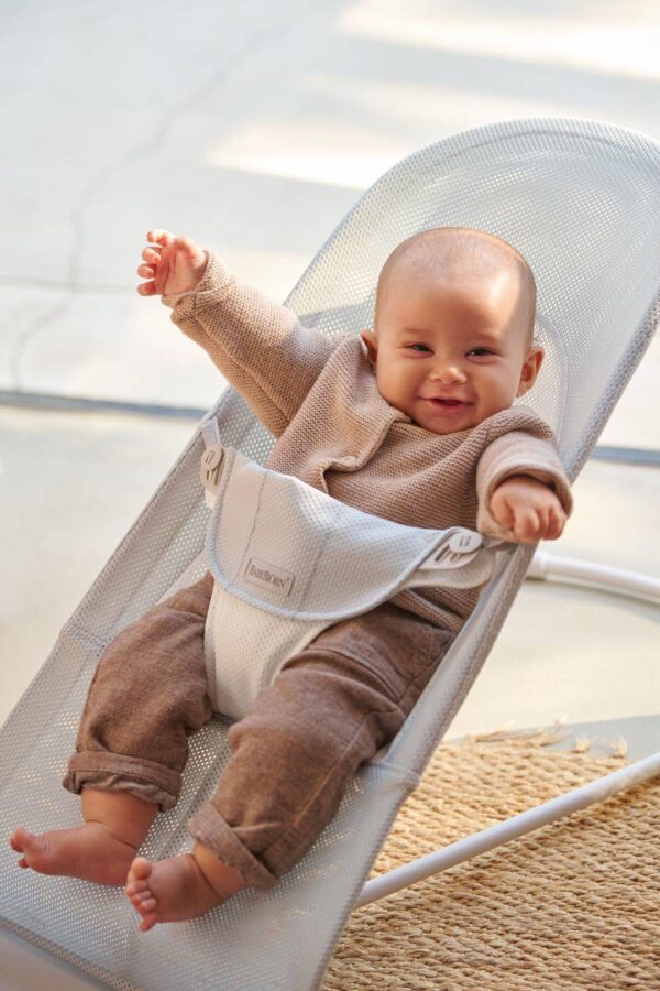 Autokreslini.lv | Babysitter Balance Soft šūpuļkrēsls mazuļiem krāsa Silver/White, MESH bilde #19