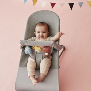 BabyBjorn Toy for Bouncer mīkstā rotaļlieta šūpuļkrēslam krāsa Soft Friends