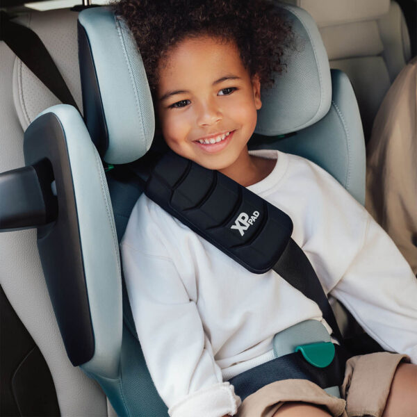 Autokreslini.lv | KidFix PRO autokrēsliņš 100-150cm krāsa Space Black Classic bilde #21