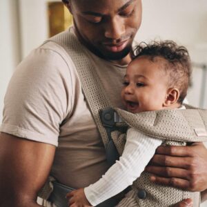 BabyBjorn MINI ergosoma mazuļiem 0-12mēn. krāsa Grey Beige 3D