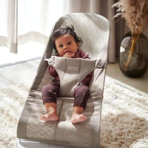 BabyBjorn BLISS šūpuļkrēsls mazuļiem 0-13kg krāsa Grey Beige, MESH