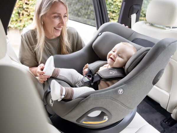 Autokreslini.lv | I-Harbour E sēžamā daļa bērniem 40-105cm krāsa Ebony + Joie Encore Isofix bāze bilde #15