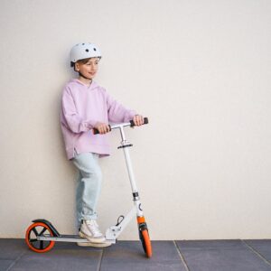 Lionelo LUCA skrejritenis krāsa WHITE ORANGE
