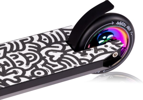 Autokreslini.lv | WHIZZ skrejritenis krāsa NEO BLACK CARBON MULTICOLOR bilde #21