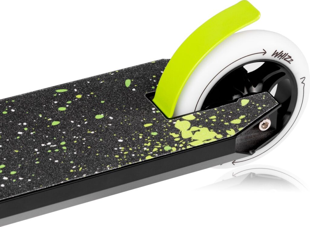 Lionelo WHIZZ skrejritenis krāsa GREEN LIME BLACK