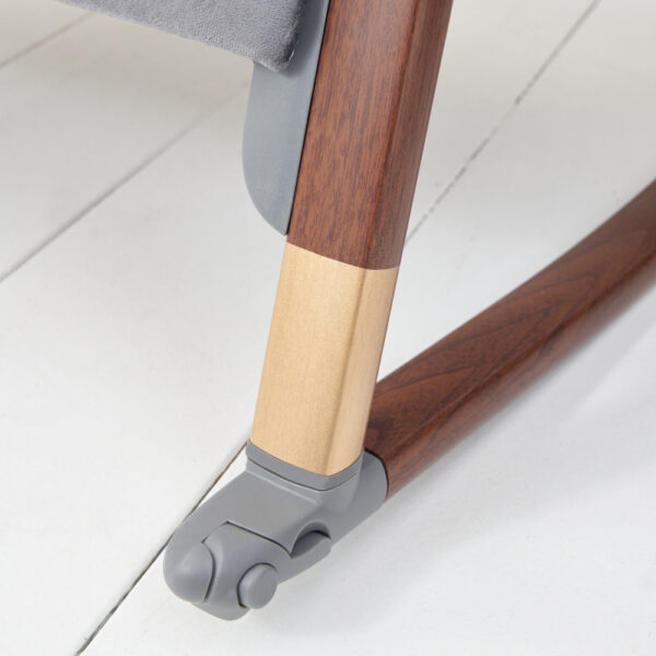 Autokreslini.lv | CoZee gultiņas šūpojošās kājas krāsa Walnut bilde #3