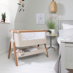 Tutti Bambini CoZee BEDSIDE mazuļu gultiņa krāsa WALNUT/ECRU