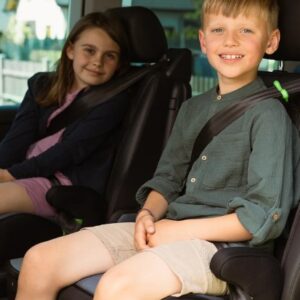 Osann Junior Isofix i-Size auto paliktnis ar jostu Gurtfix bērniem 126-150cm