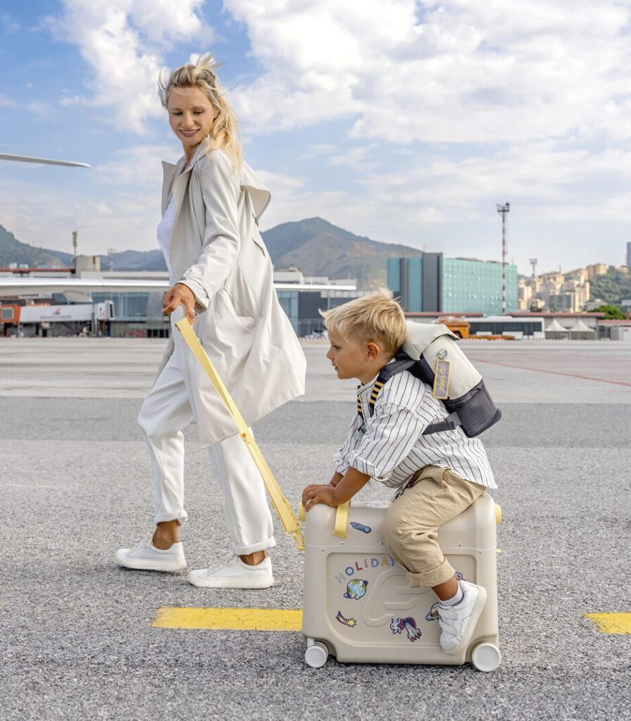 Stokke JETKIDS BEDBOX 2.0 ceļojumu koferis