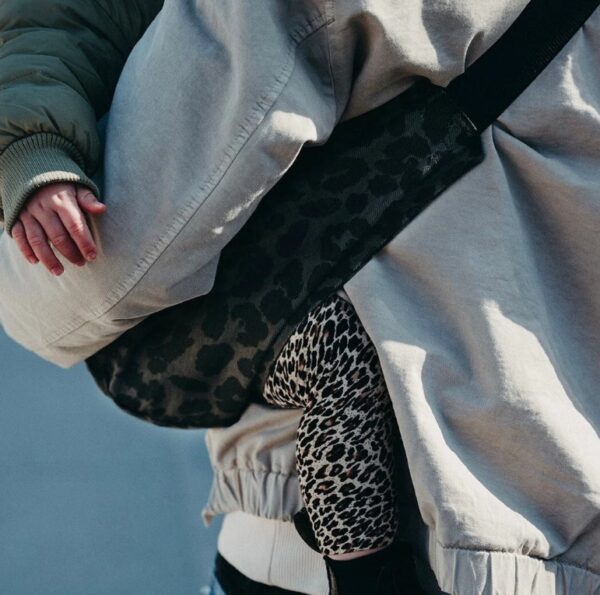 Autokreslini.lv | PRINT bērnu pārnēsāšanas soma krāsa Grey leopard bilde #15