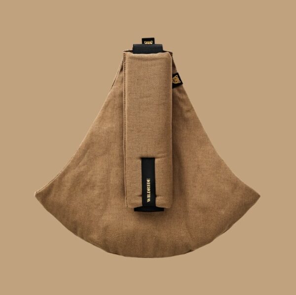 Autokreslini.lv | LINEN bērnu pārnēsāšanas soma krāsa Camel bilde #1
