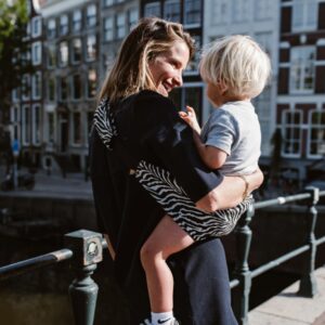 WILDRIDE PREMIUM bērnu pārnēsāšanas soma krāsa Black zebra