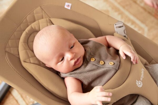 ERGOBABY Evolve Mesh 3in1 šūpuļkrēsls mazuļiem krāsa Camel