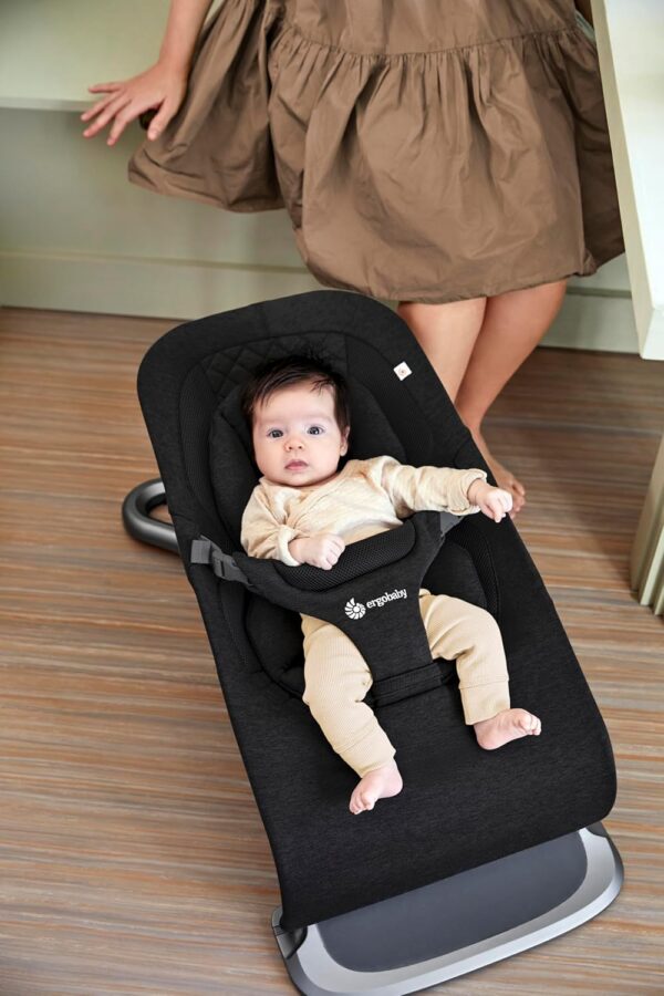 ERGOBABY Evolve Knit 3in1 šūpuļkrēsls mazuļiem krāsa Onyx Black