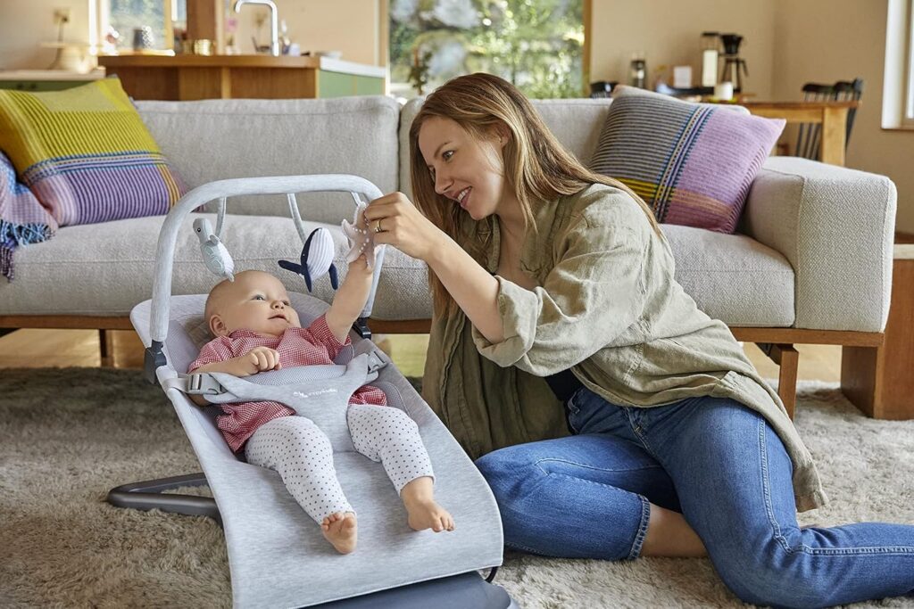 ERGOBABY Evolve Knit 3in1 šūpuļkrēsls mazuļiem krāsa Light Grey