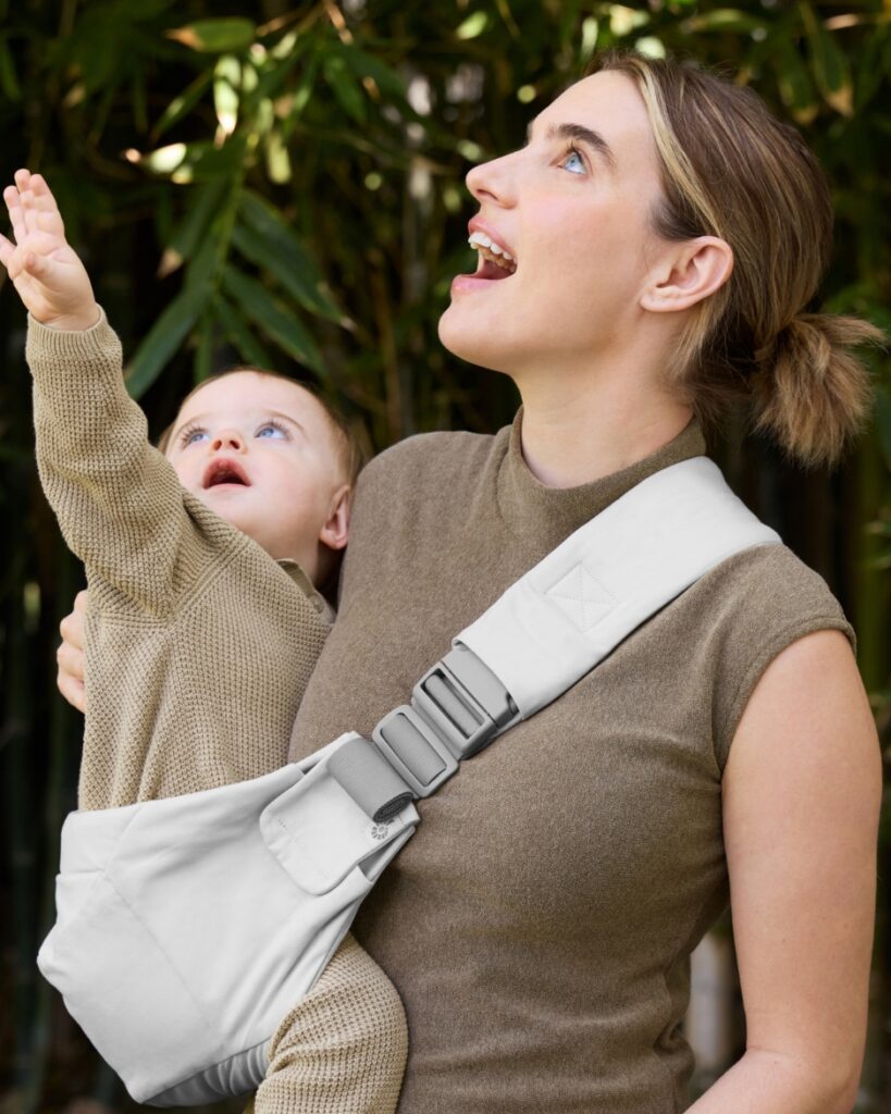 ERGOBABY Upsie Sling bērnu pārnēsāšanas soma krāsa Pearl Grey