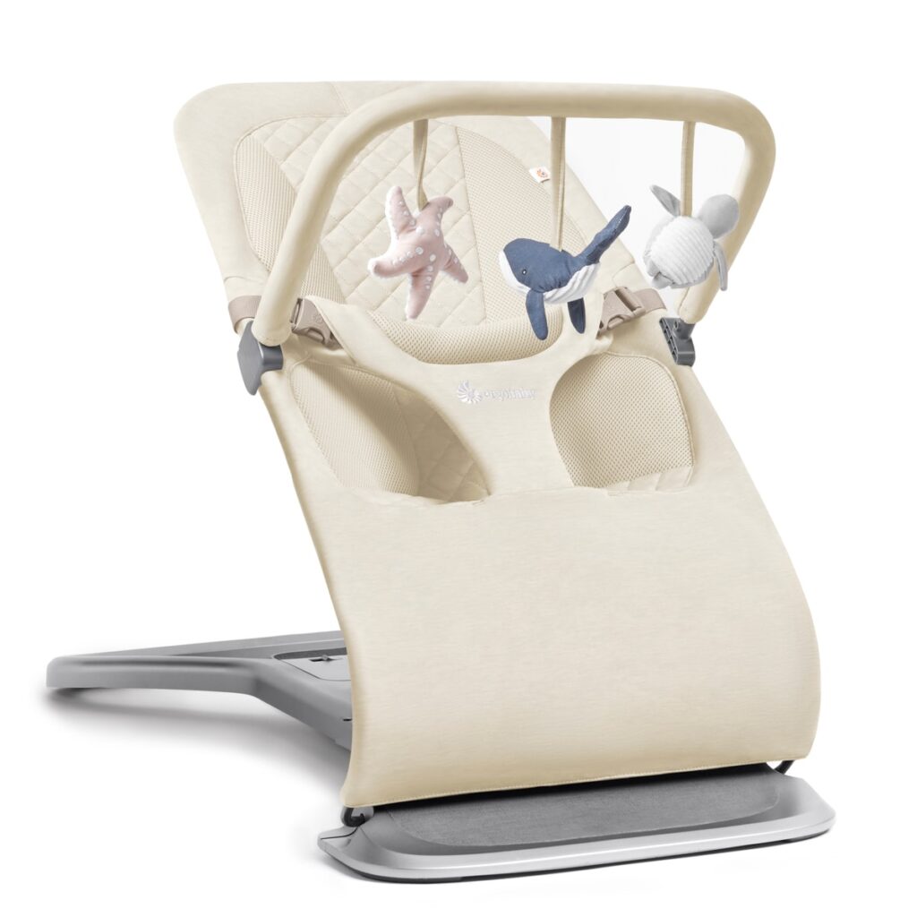 ERGOBABY Evolve rotaļlieta šūpuļkrēsliņam krāsa Ocean Wonders – Cream