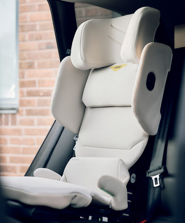 Axkid UP autokrēsliņš bērniem 100-150cm