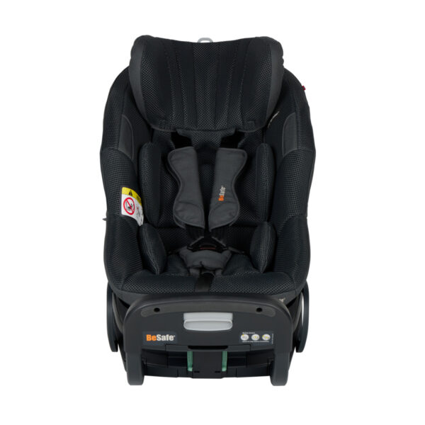 BeSafe Stretch 2 pretskata autokrēsliņš bērniem 61-125cm krāsa Antrachite Mesh