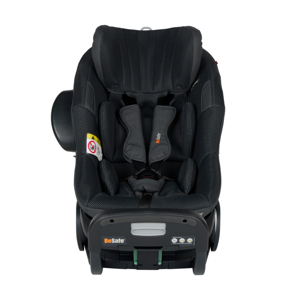 BeSafe Stretch 2 pretskata autokrēsliņš bērniem 61-125cm krāsa Antrachite Mesh