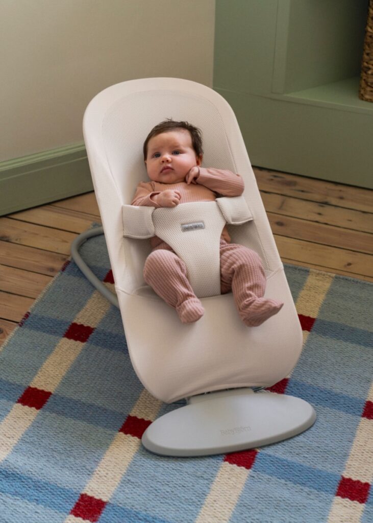 BabyBjorn BEGIN šūpuļkrēsls mazuļiem 0-9kg krāsa Airy Soft Mesh Cream
