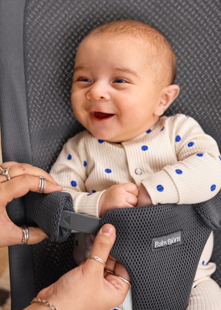 BabyBjorn BEGIN šūpuļkrēsls mazuļiem 0-9kg krāsa Airy Soft Mesh Dark Grey