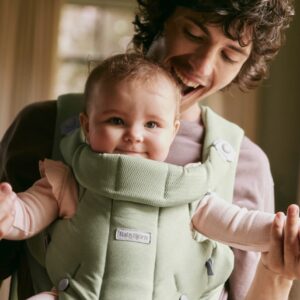 BabyBjorn HOLD ergosoma mazuļiem 0-18mēn. krāsa Light Green Brushed Woven
