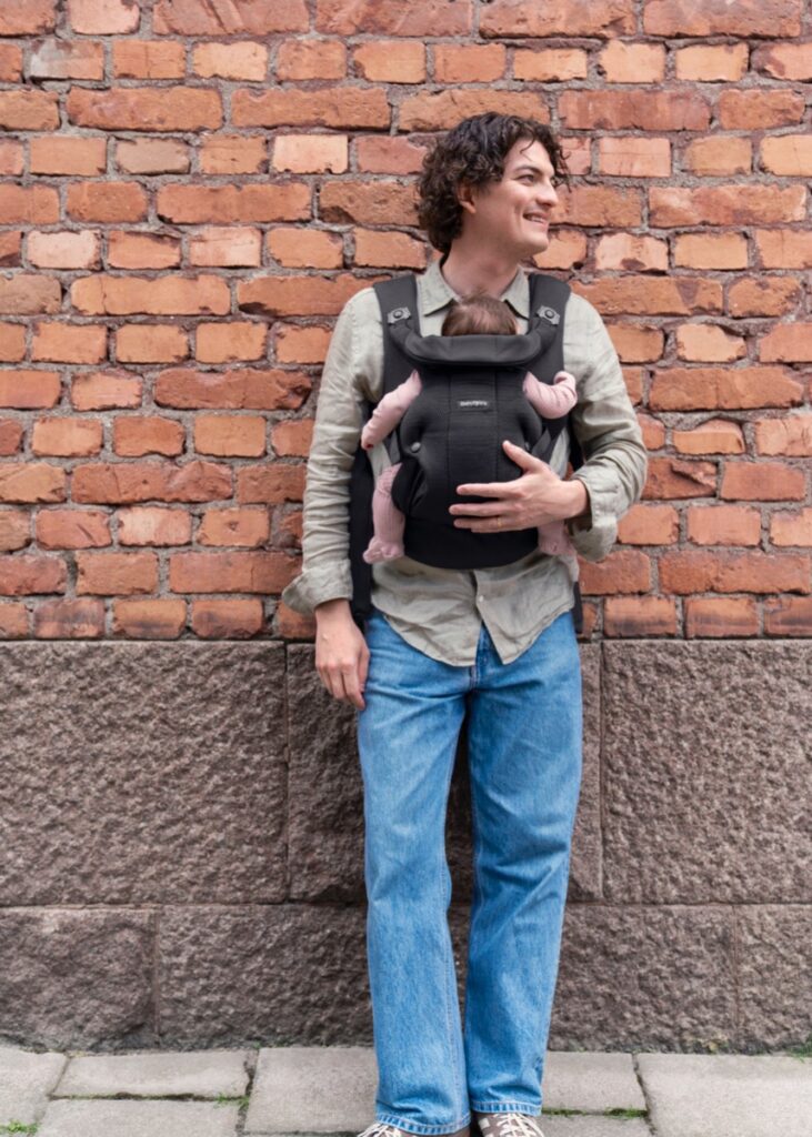 BabyBjorn HOLD ergosoma mazuļiem 0-18mēn. krāsa Black Airy Mesh